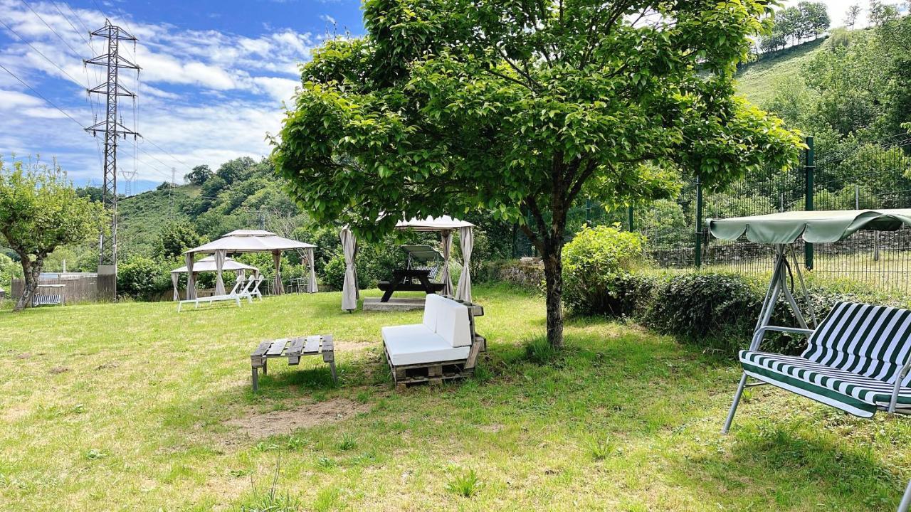 Hotel Avelina Onís Esterno foto
