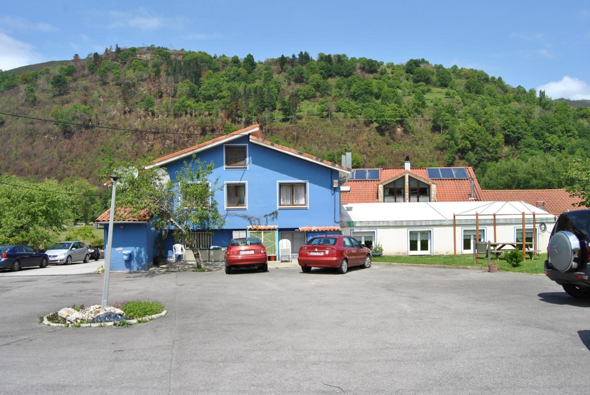 Hotel Avelina Onís Esterno foto